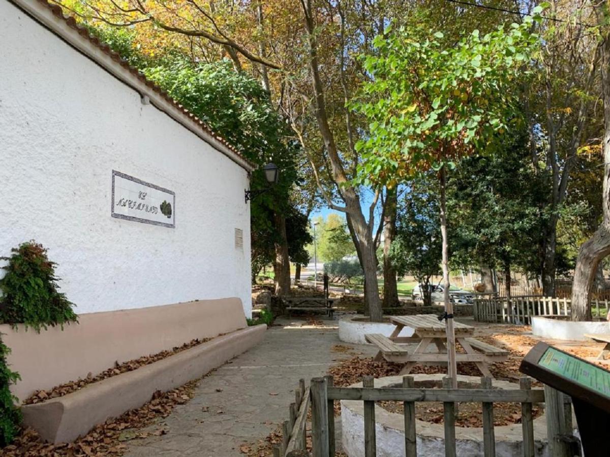 Villa Remedios Cuevas del Becerro Bagian luar foto
